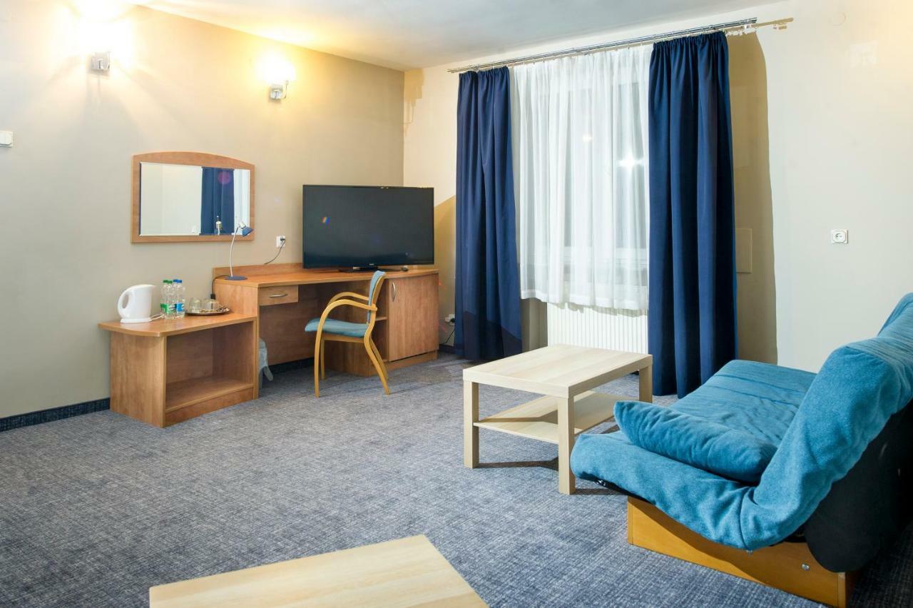 Hotel Wawrzkowizna Rząsawa Exterior foto
